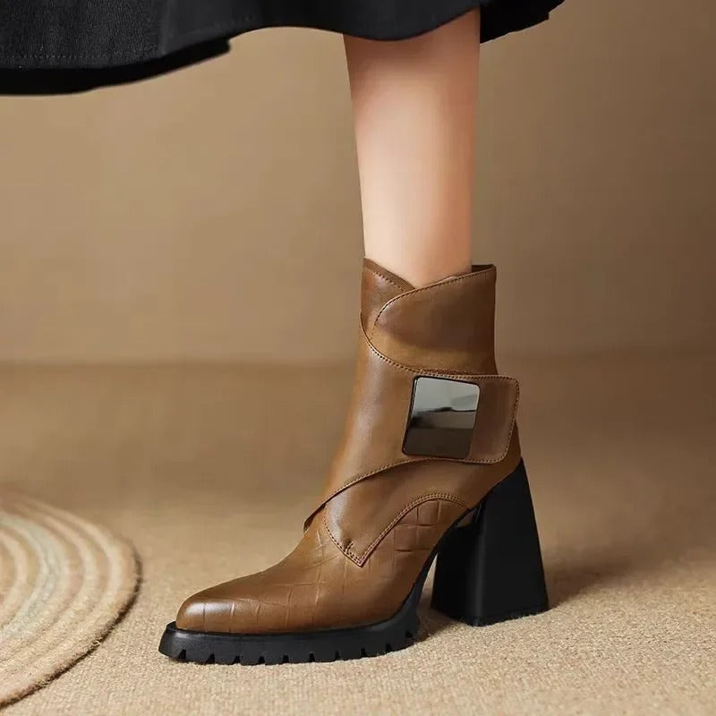 Aziel Leather Boots