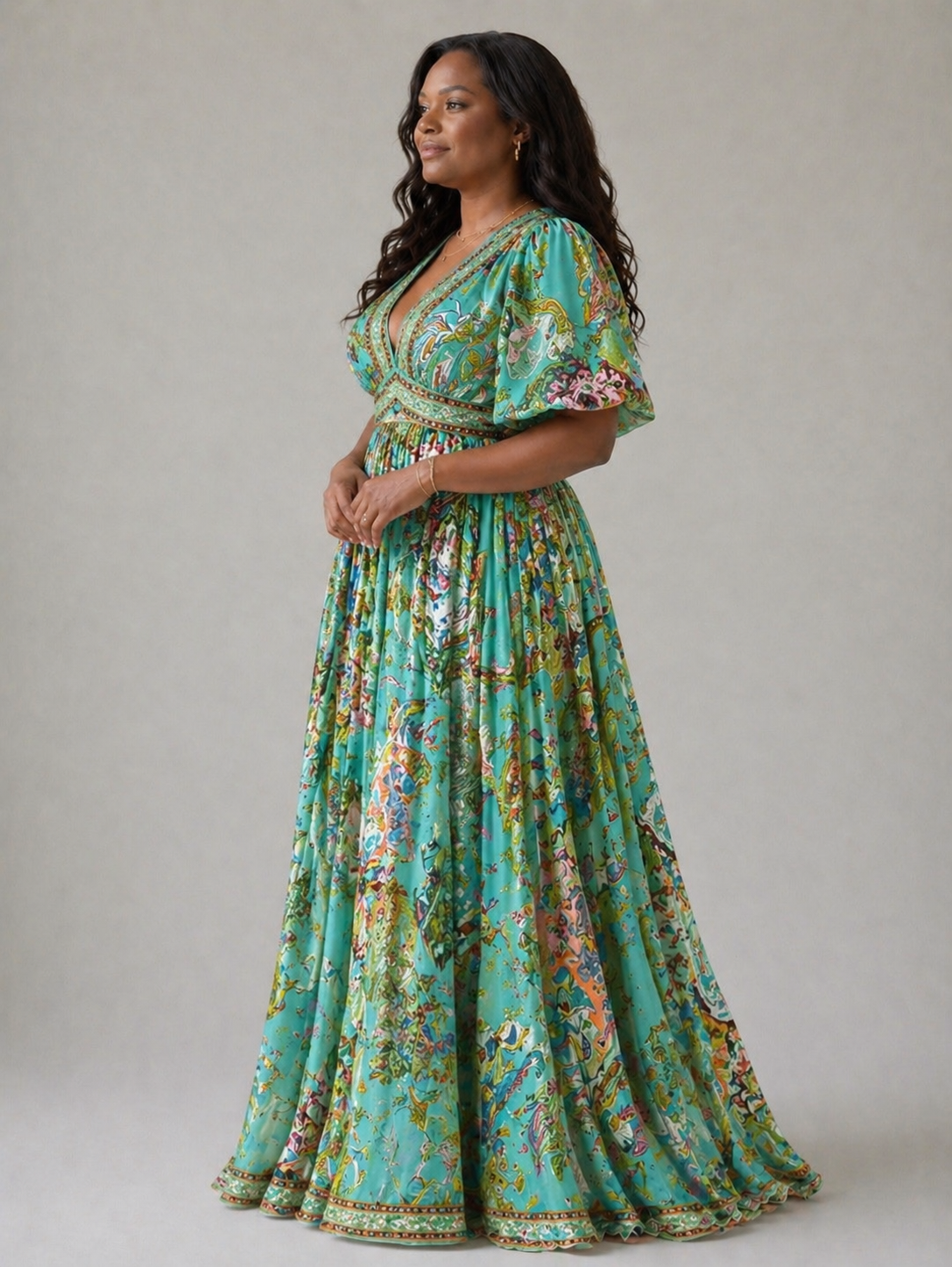 Helen & Mary™ | Airy maxi dress with puff sleeves and V-neck