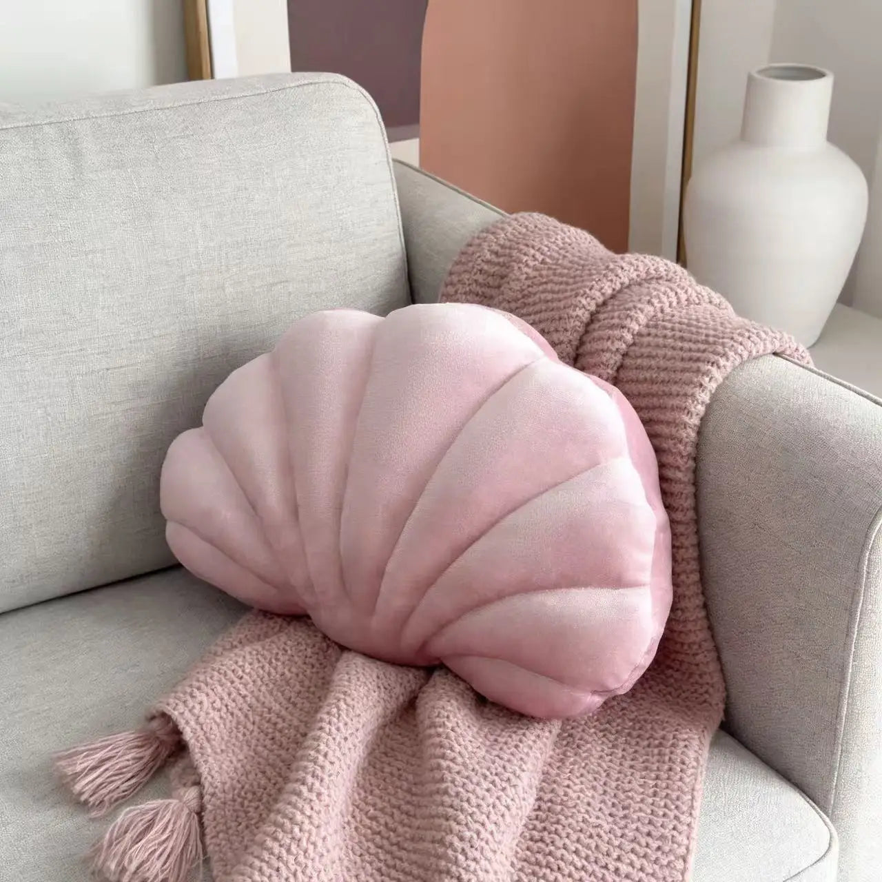 Coastal Clam Pillow
